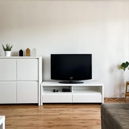 Uroczy Apartament Pod Skarpa Wadowice Extérieur photo