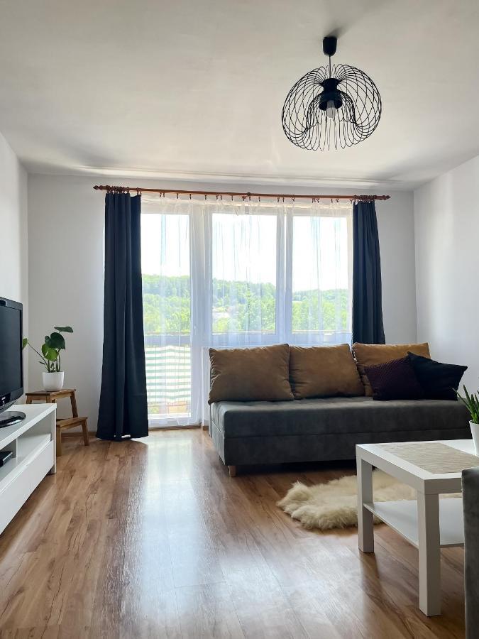 Uroczy Apartament Pod Skarpa Wadowice Extérieur photo