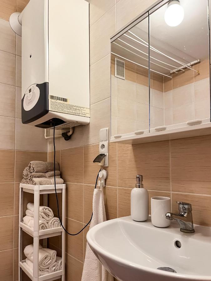 Uroczy Apartament Pod Skarpa Wadowice Extérieur photo