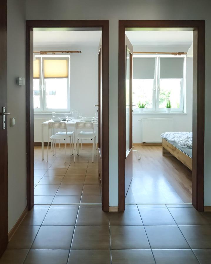 Uroczy Apartament Pod Skarpa Wadowice Extérieur photo