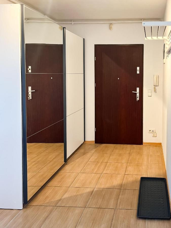Uroczy Apartament Pod Skarpa Wadowice Extérieur photo