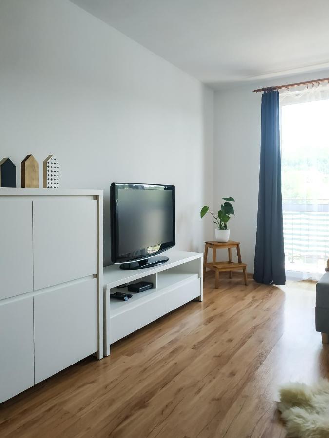 Uroczy Apartament Pod Skarpa Wadowice Extérieur photo
